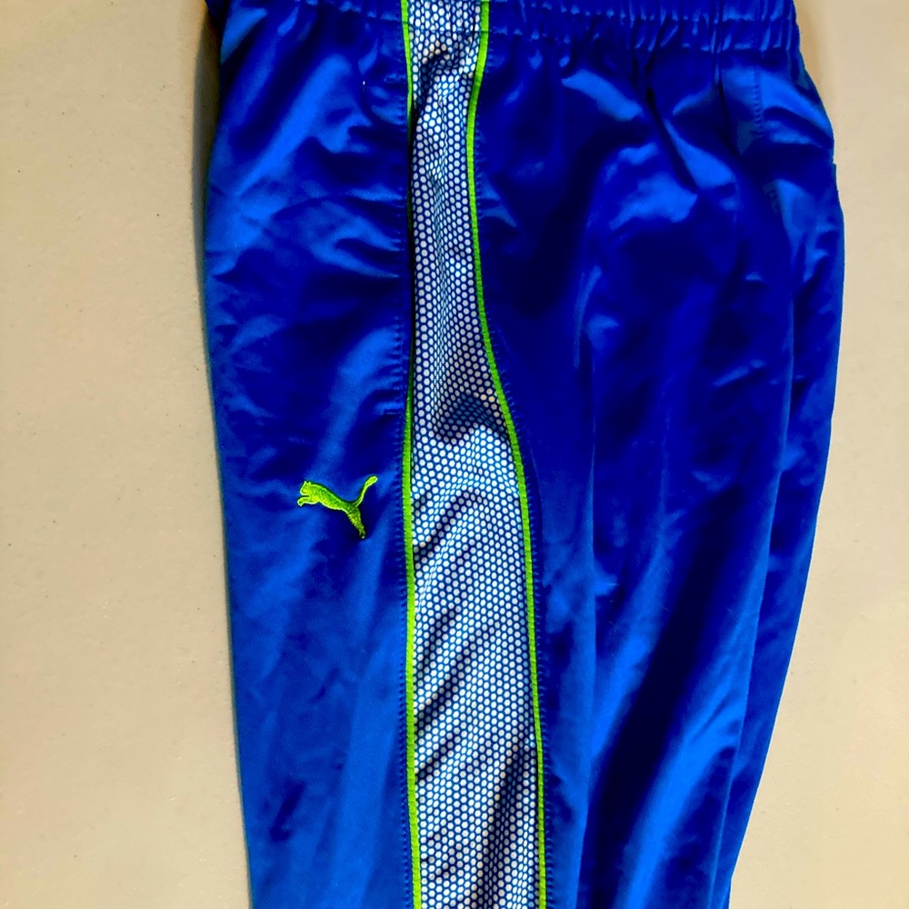 PUMA YOUTH MEDIUM ATHLETIC BLUE JOGGER PANTS BOYS